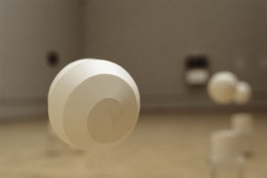 How to Construct an Orange?, Lambda-print on photo-paper, 90 x 130 cm, 1993 - 2002